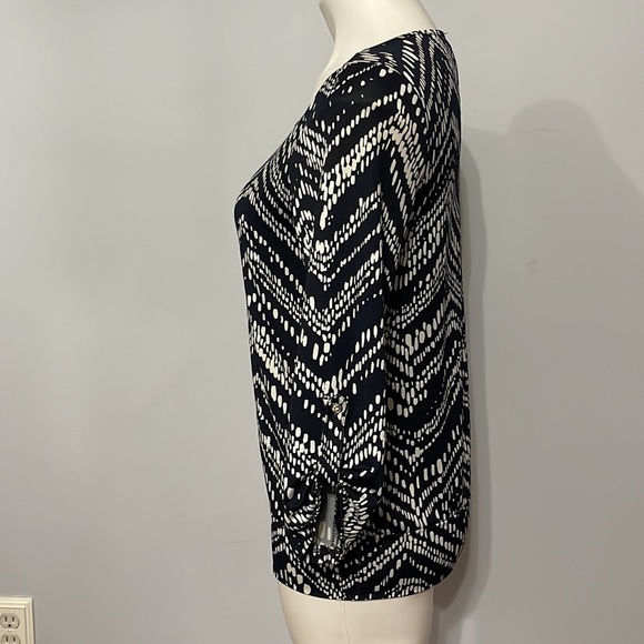 Navy blue blouse chevron dots, size small - Picture 3 of 8